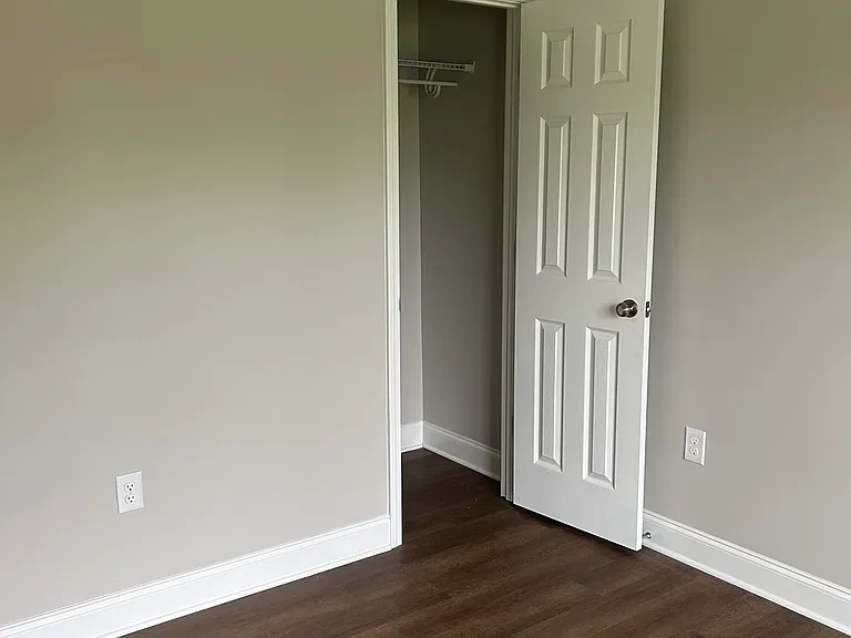 104 Whileaway Ct — Photo 10
