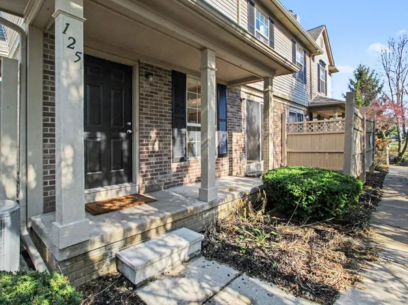 125 Commons Cir, Saline, MI 48176