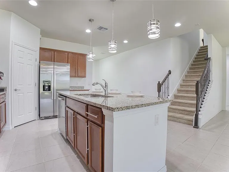 5270 Brydon Woods Cir — Photo 5