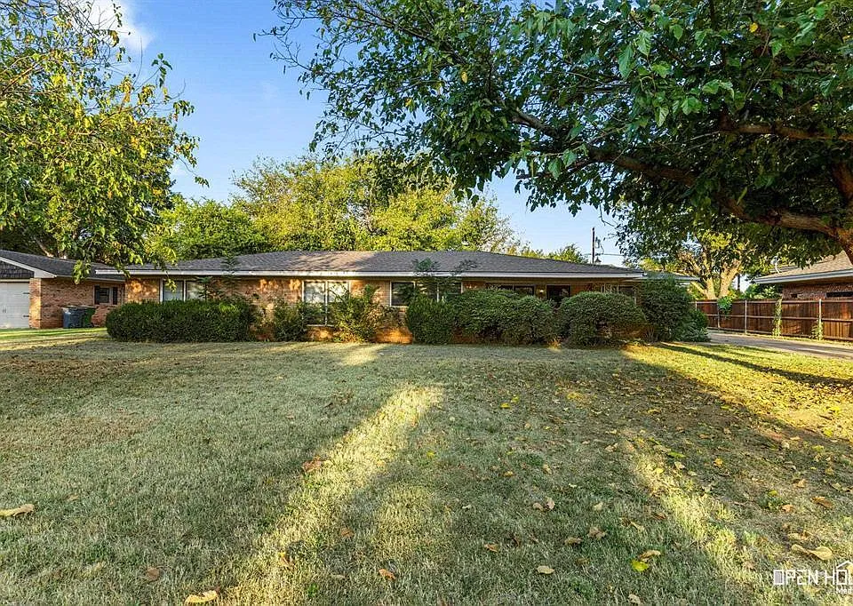 20 Sarasue Ln
