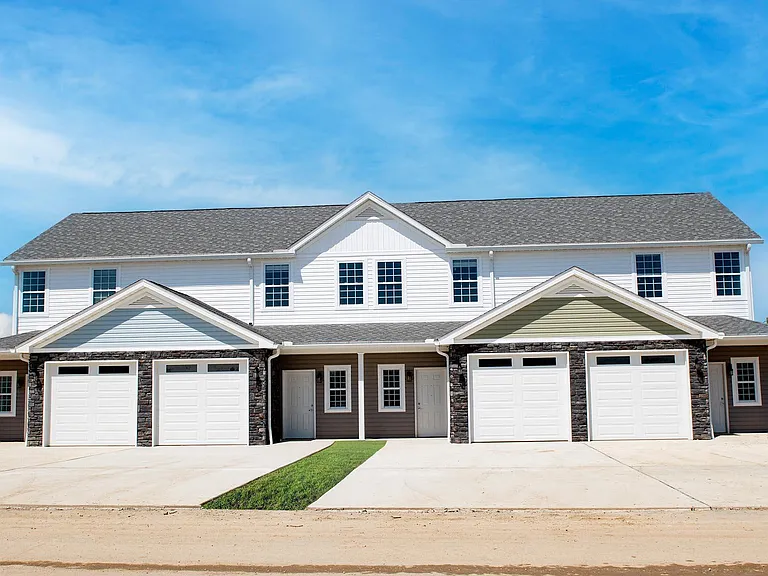 Villas at Sandy Creek — Photo 30