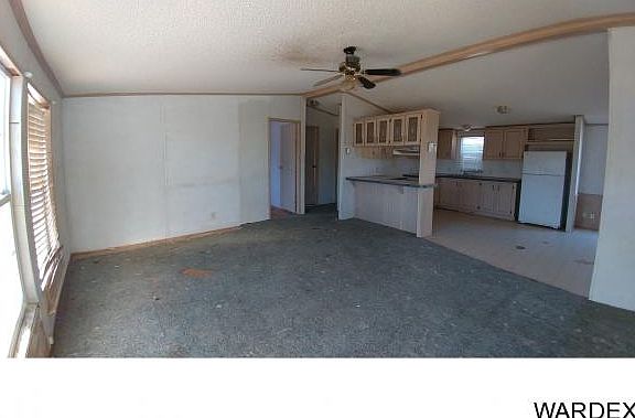 3rd image of 4946 N Edie Dr