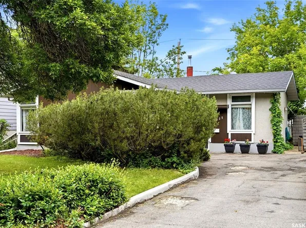 825 SHANNON ROAD, Regina, SK S4S 5K1
