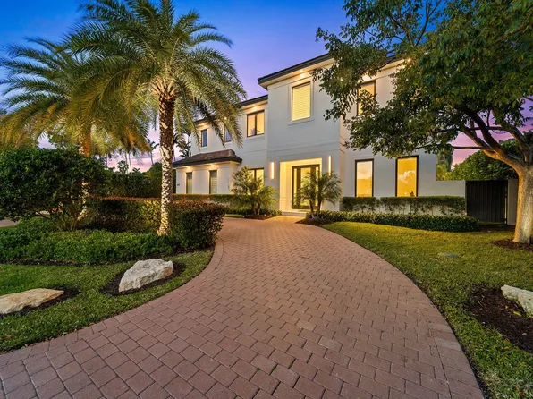 2640 NE 27th Way, Fort Lauderdale, FL 33306