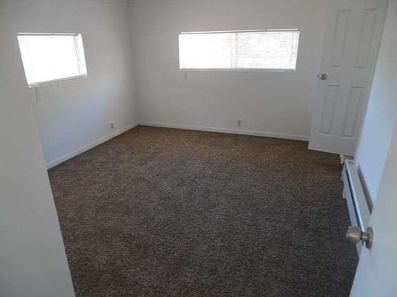 4th image of 7122 Black Oak St