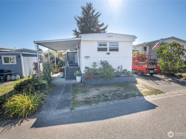 225 NE Ernst Street Spc 30, Oak Harbor, WA 98277