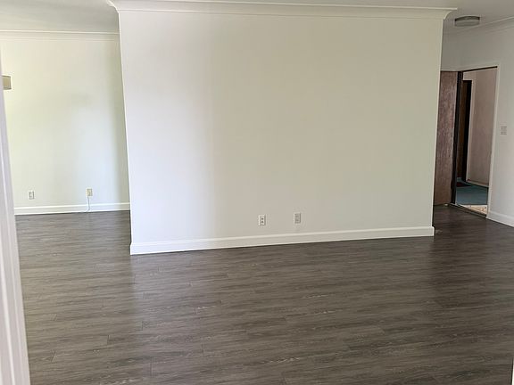 3rd image of 1330 California Ave APT 307
