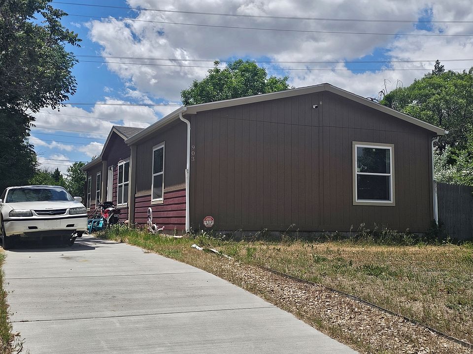 1st image of 903 Plum Ave
