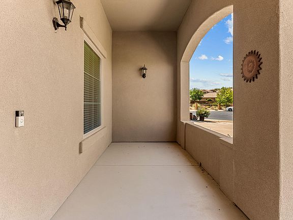 5th image of 4945 S Accolade Cir