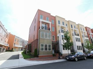 1915 Main Line #101, Alexandria, VA 22301