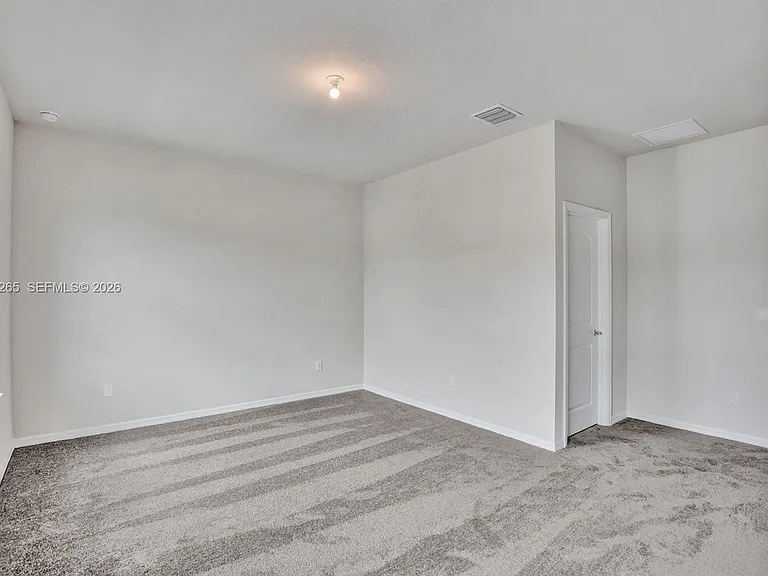 2202 S Appleton Cir S — Photo 23
