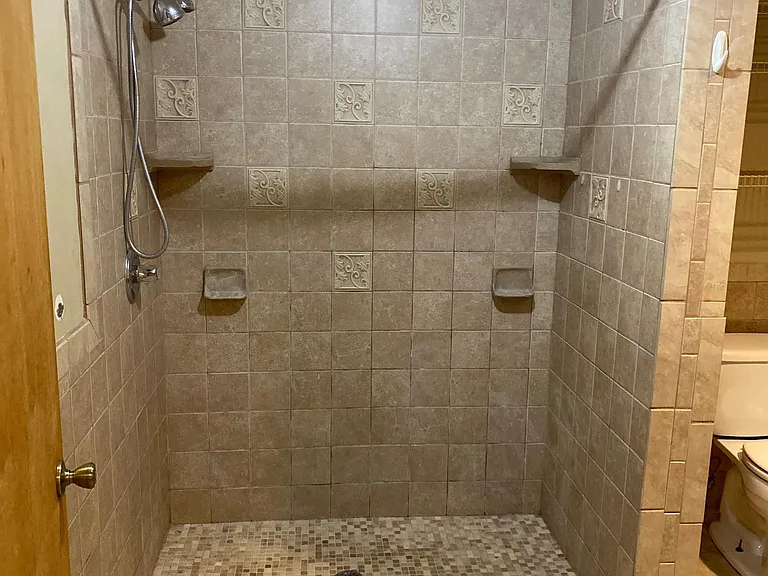 305 Walnut Ln — Photo 13