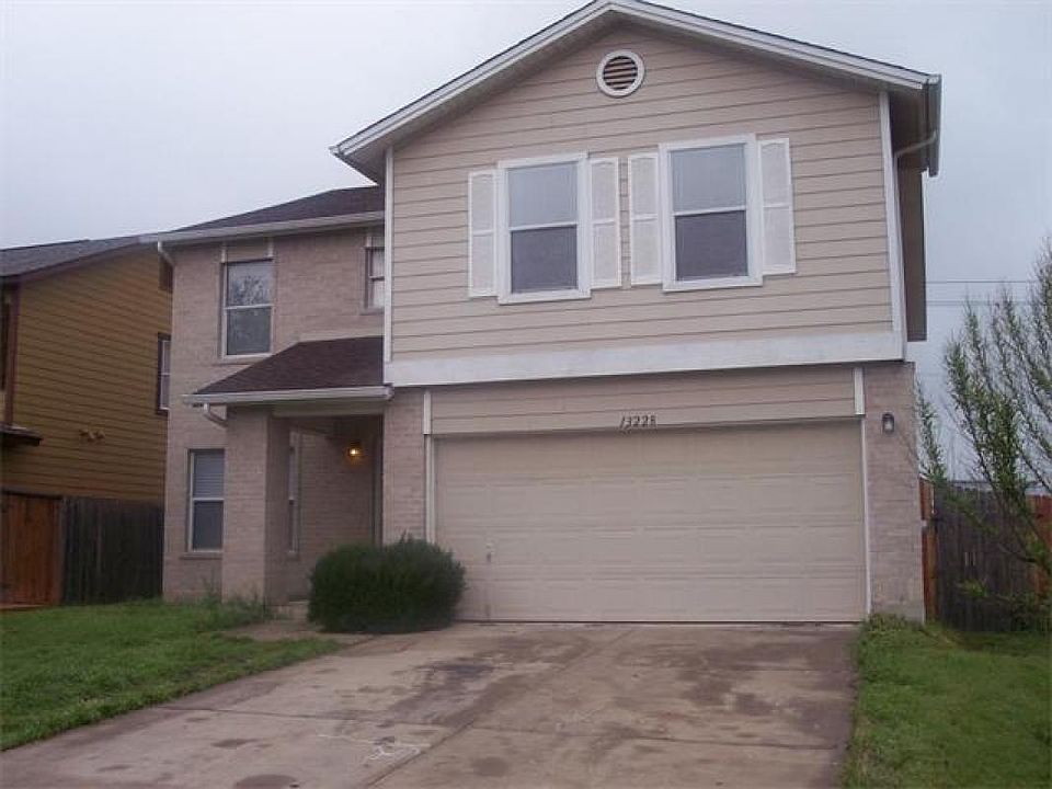 1st image of 13228 Dearbonne Dr