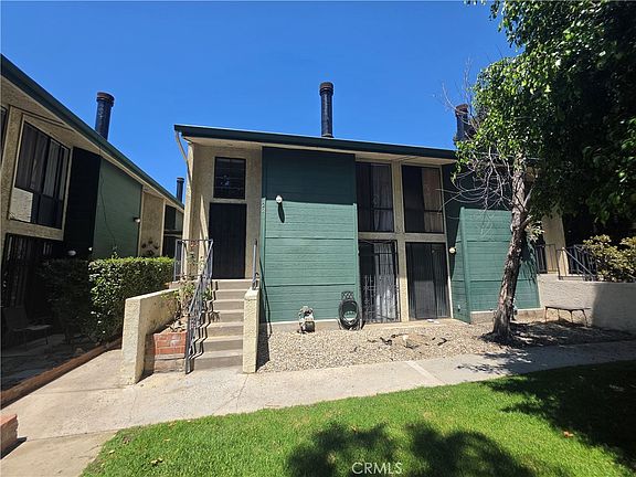 3rd image of 11107 Arminta St APT 22