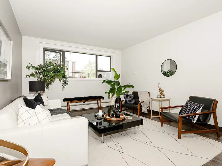 1051 Taylor Ave — Photo 19