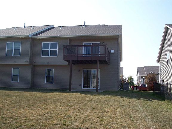 2nd image of 1800 Jonathan St