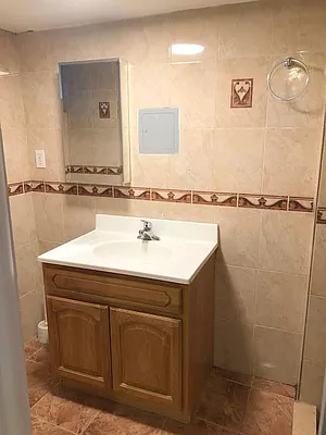 Rented by Richard Macias, LREB | media 8
