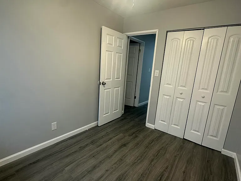 3427 Young Ave — Photo 14