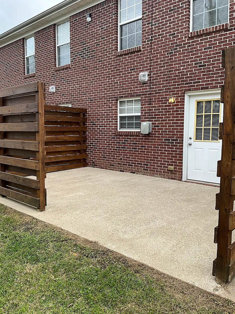 Building Photo - Kimball Dr