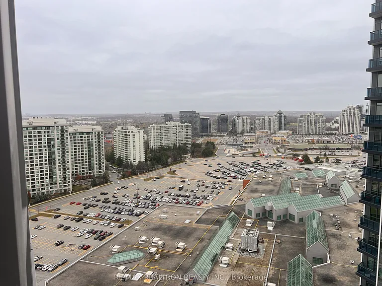 30 Upper Mall Way #2108 — Photo 24