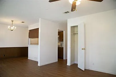 4713 Sagebrush Trail Unit B- ARGLO — Photo 4