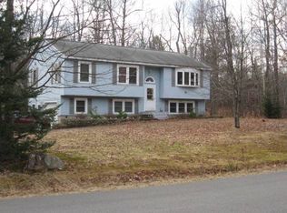 12 Watson Hill Rd, Raymond, NH 03077