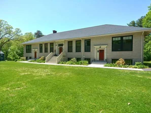 73 Pepperell Rd #B, Groton, MA 01450