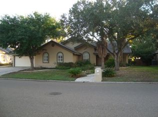 811 Rio Grande Dr, Mission, TX 78572