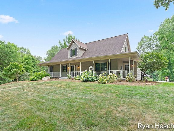 2nd image of 4185 Jackson Rd