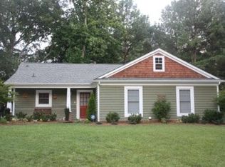 738 Hollis Rd, Charlotte, NC 28209