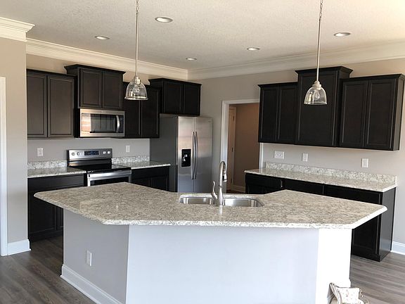 4th image of 9265 Upstream Ln