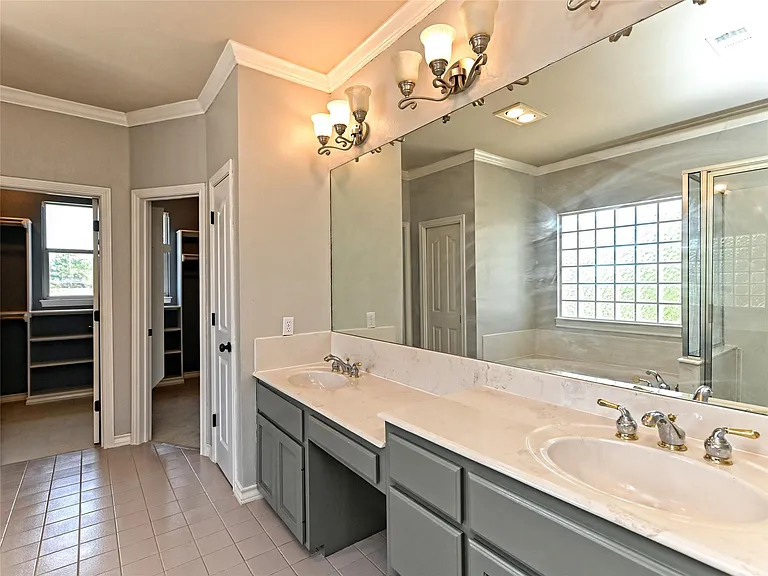 104 Acapulco Ct — Photo 26