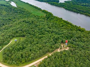 202 Wandering Way, Parsons, TN 38363