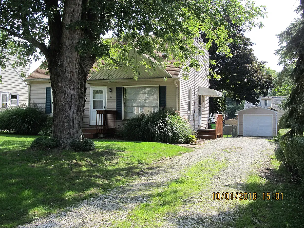 3 bed, 1163 sqft, $1,500 — Photo 1