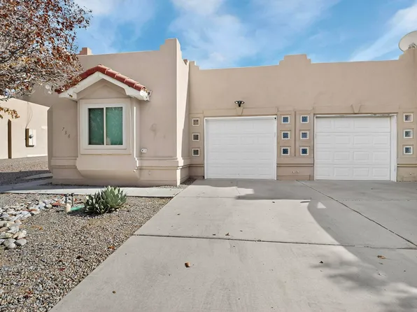 736 Mesa Del Rio St NW, Albuquerque, NM 87121
