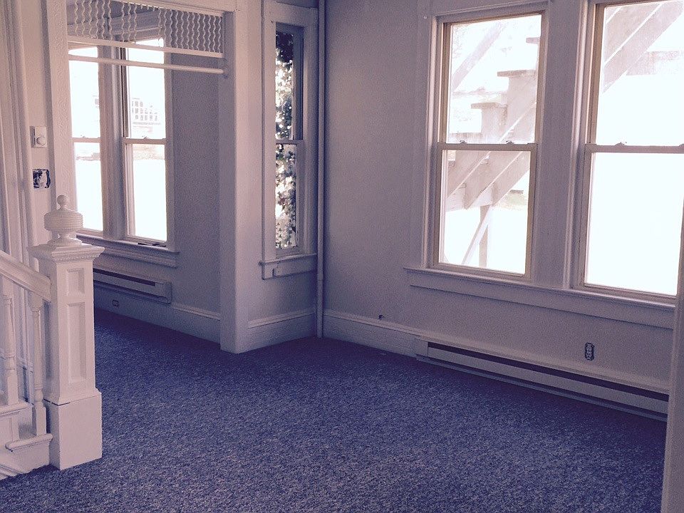 2nd image of 427 Center St #1