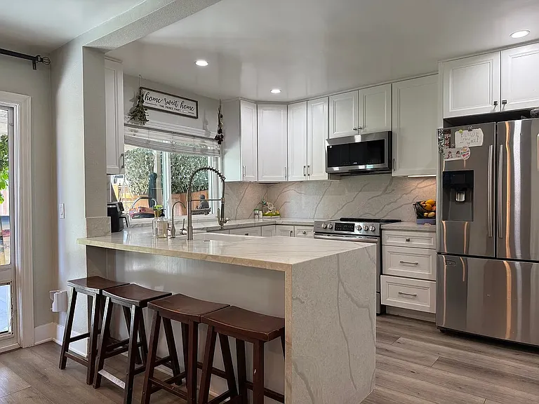 2368 Fulham Way — Photo 9