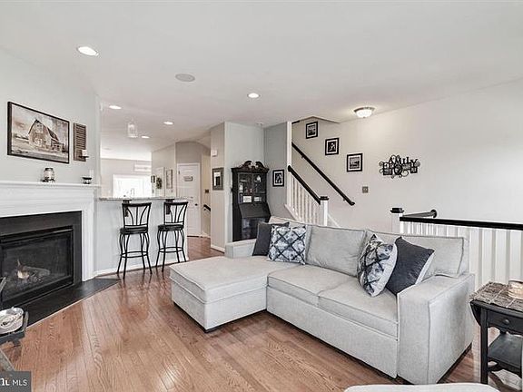 5th image of 305 Dogwood Dr #110