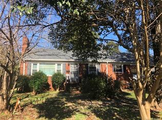 815 Hartness Ave, Charlotte, NC 28211