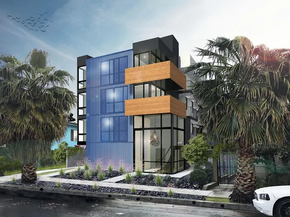 1222 N Beachwood Dr, Los Angeles, CA 90038