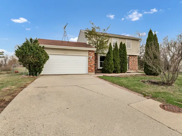 2013 Briar Hill Dr, Schaumburg, IL 60194