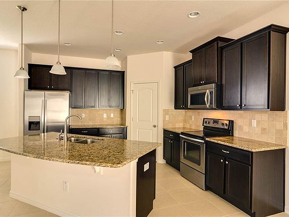 3rd image of 11850 Valhalla Woods Dr