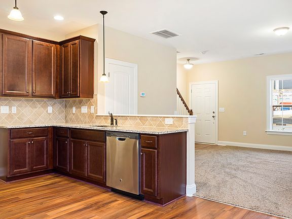 Images of the home are for illustrative purposes only and should never be relied upon