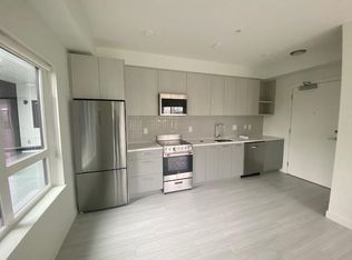 10777 138th St #409, Surrey, BC V3T 5E3