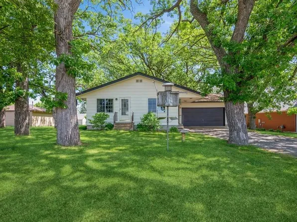 208 14th Ave N, Princeton, MN 55371