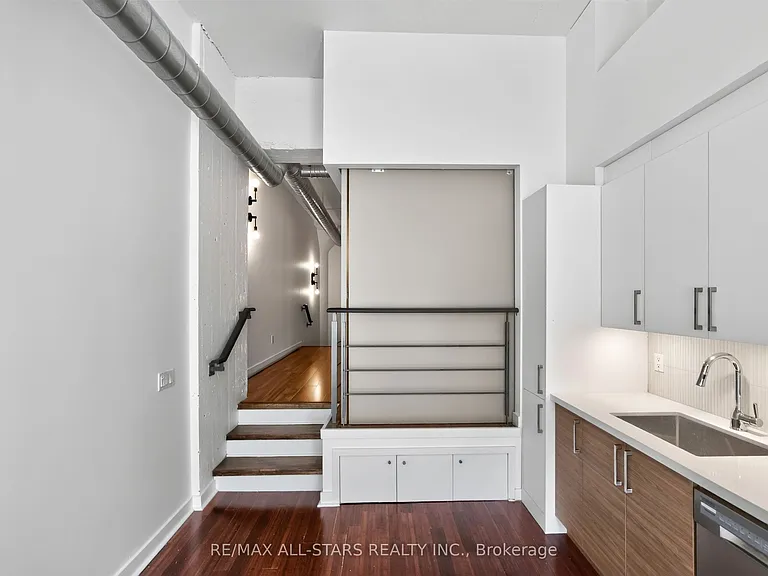 155 Dalhousie St #827 — Photo 17