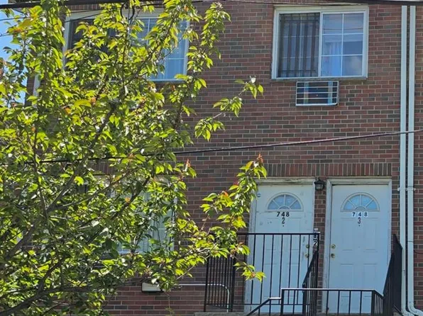 748 E 227th Street, Bronx, NY 10466