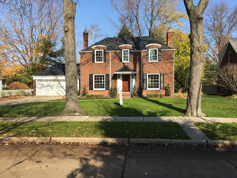 564 Hawthorne Rd, Grosse Pointe Woods, MI 48236 Zillow