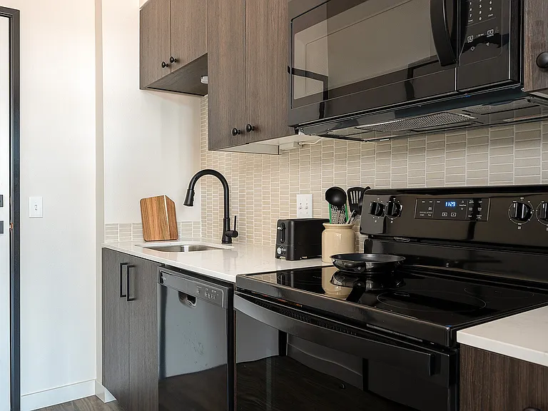 Fully Furnished Studio Floor Plan