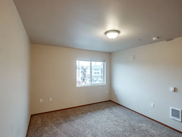 Lafayette Place Apartments — Photo 42